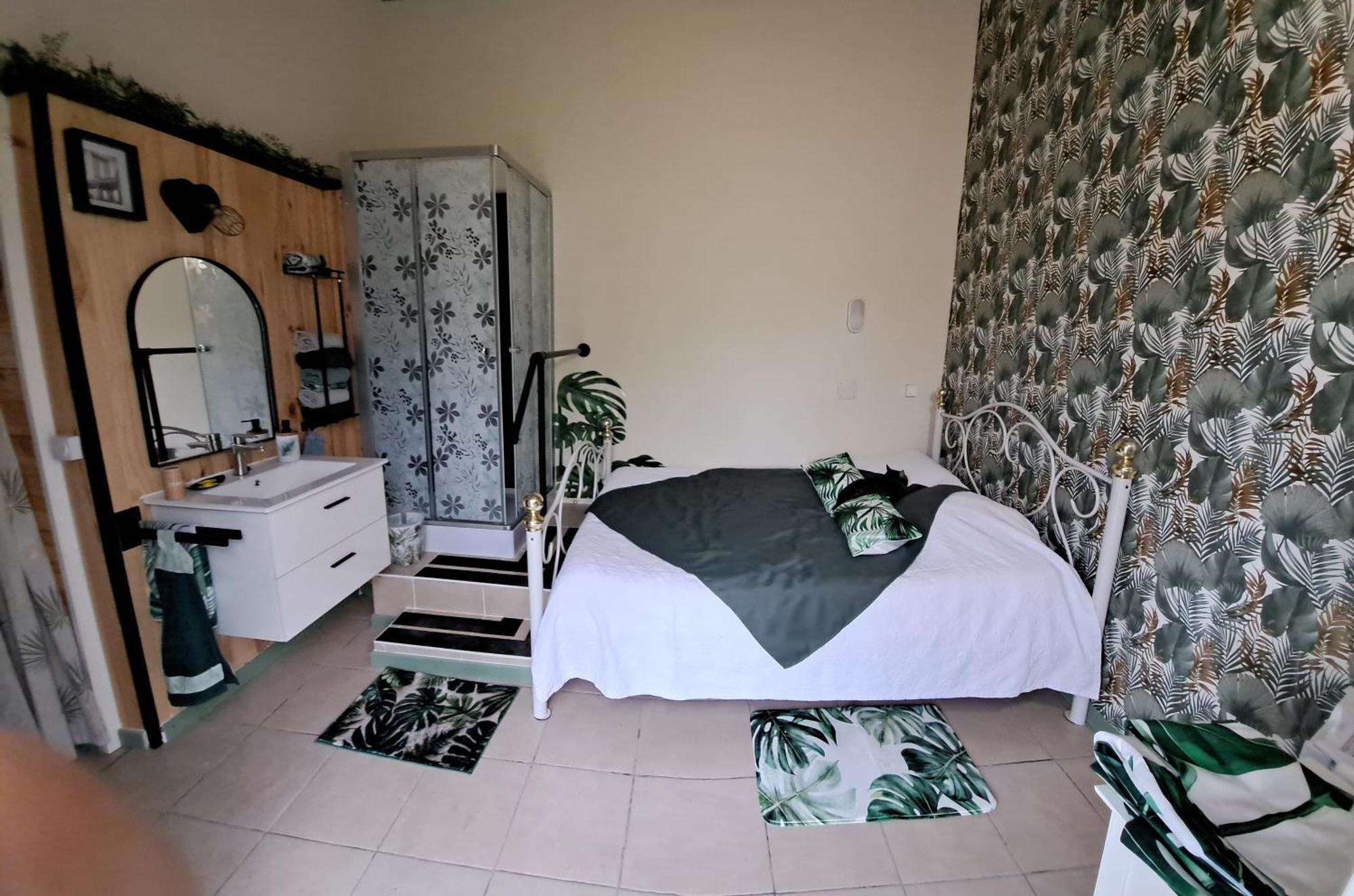 Bed and Breakfast Chez Martine Et Bernard Saint-Vincent-Sterlanges Экстерьер фото